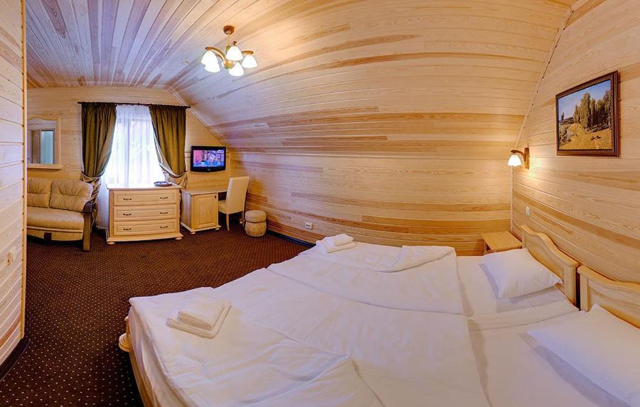 Forest House Tatariv Bilik gambar