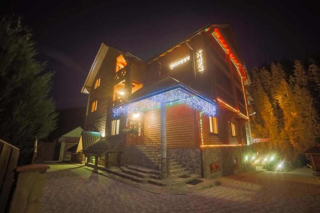 Forest House Tatariv Luaran gambar